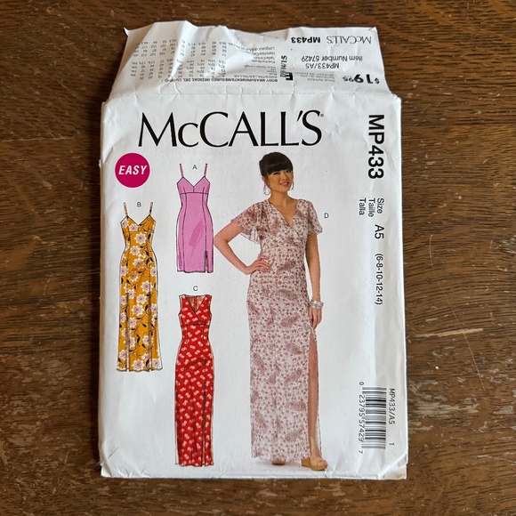 McCall’s M0433 Formal Dress Pattern 5A (Sizes: 6,8,10,12,14) - Picture 1 of 3